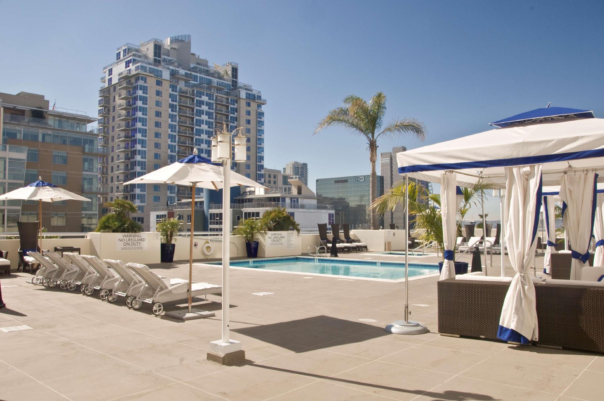 מלון Doubletree By Hilton San Diego Downtown מראה חיצוני תמונה